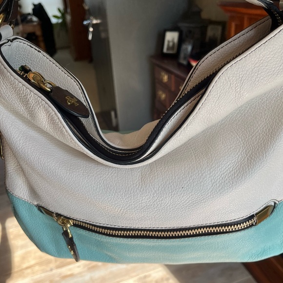 orYany Shoulder/Crossbody‎ Bag - Picture 2 of 16